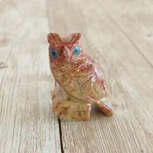 Mini Figurine Fetish Animal Horned Owl Bead Hand Carved Crystal Stone Decor Art